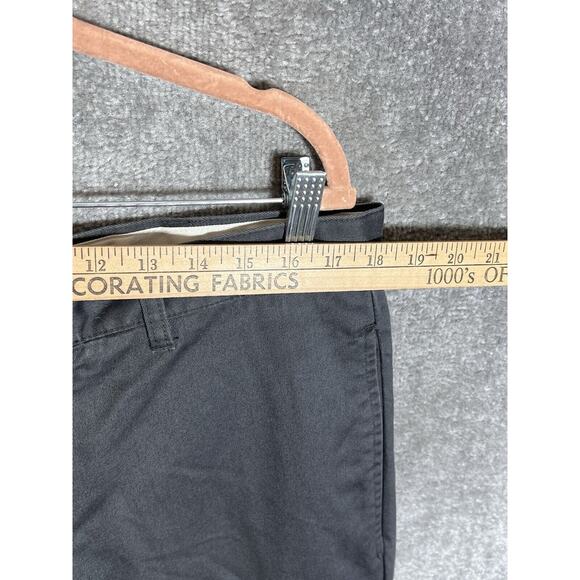 Gap Khakis‎ Classic Fit Chino Pants Mens Size 36x34 Gray Cotton Pockets Straight - Picture 6 of 9